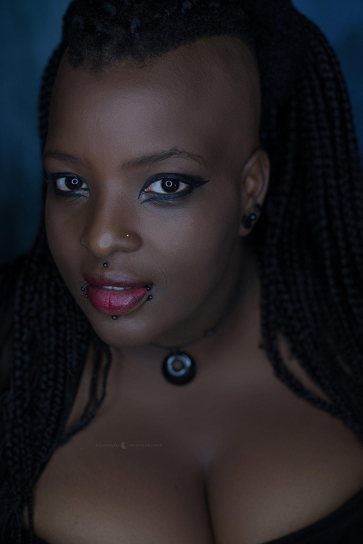 Black Kitty | Beauty Portraits | Photography