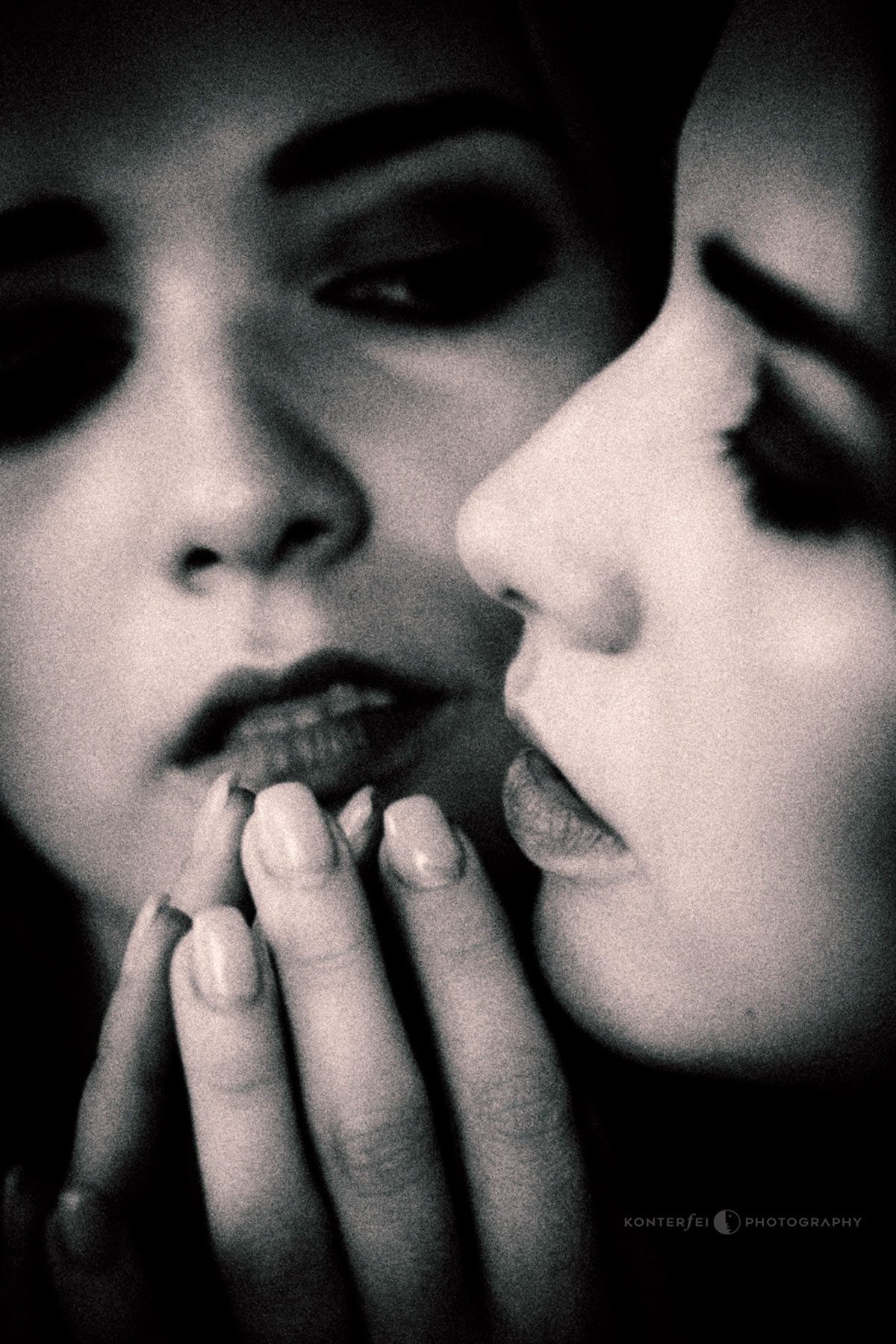 idontwannabeyouanymore | Dark Beauty | Photography